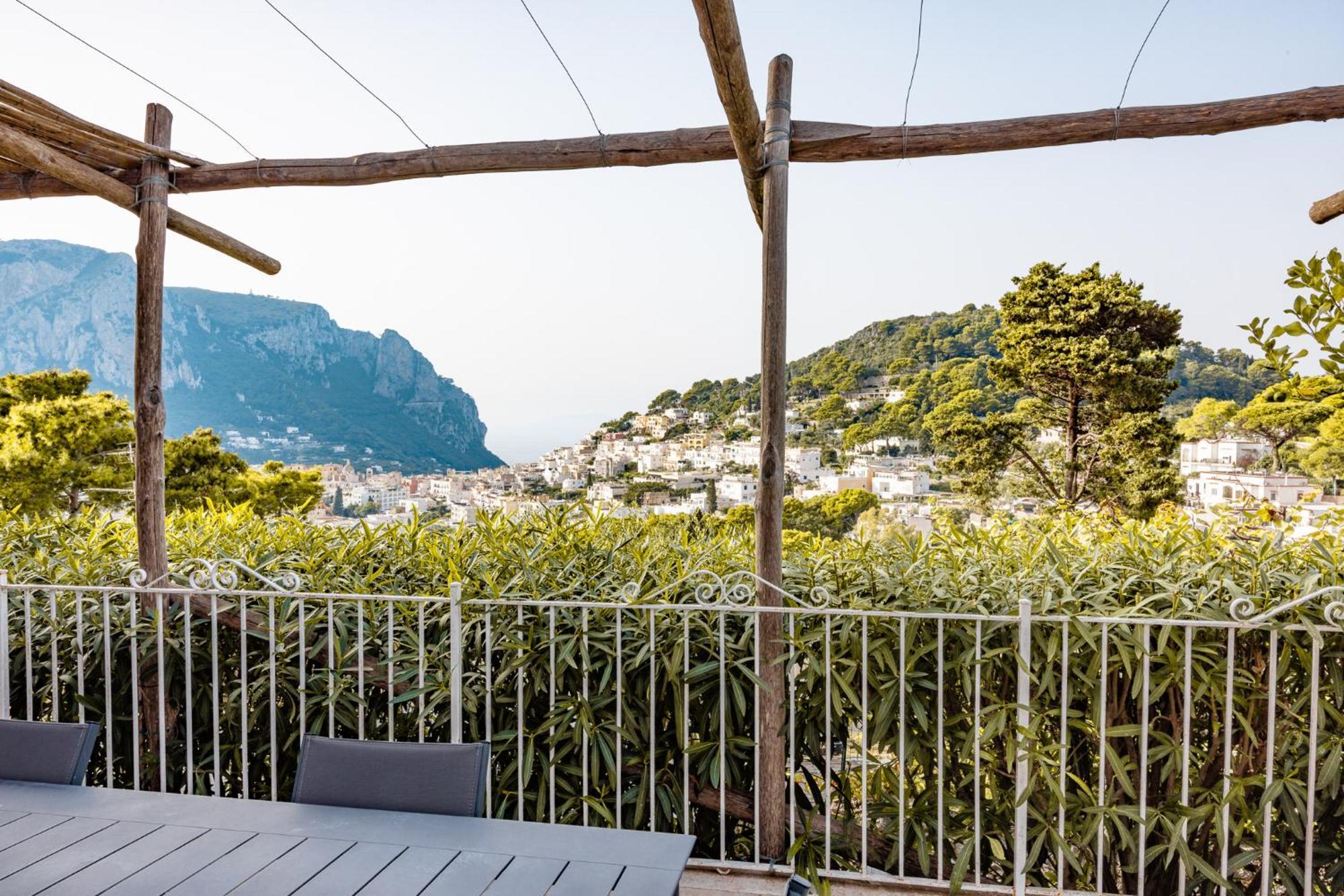Vila Caprigetaway - Casa Due Golfi Exteriér fotografie
